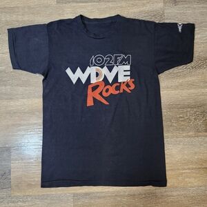 Russell Athletic Vintage 80s Black and Red Graphic Tee Single Stich Made In USA